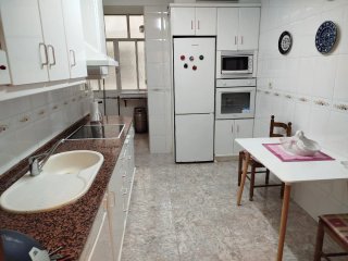 Particular alquila piso en calle Juan Fernández