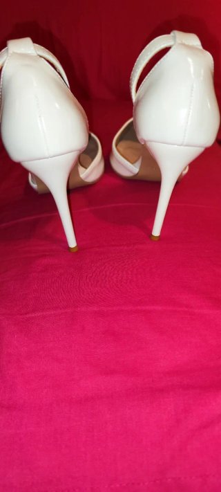 Zapatos de tacón blancos Talla 39