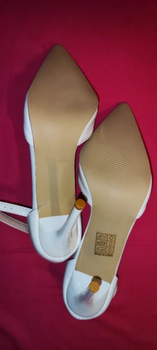 Zapatos de tacón blancos Talla 39