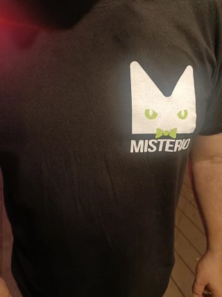 Camiseta Misterio Edición Limitada Talla M