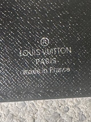 Cartera Louis Vuitton Negra
