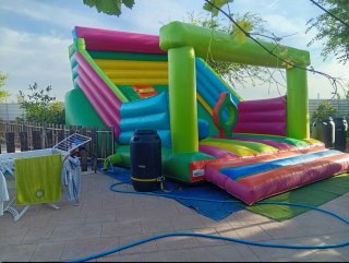Fiestas y eventos.sonido y castillos hinchables