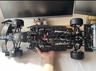 Lego Mercedes-AMG F1 W14 E Performance