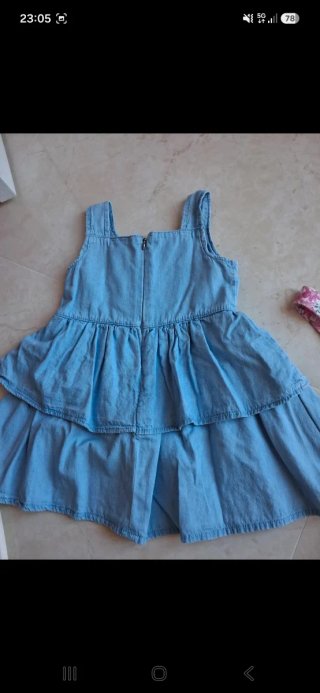 3 vestitini bimba dai 18-24 mesi
