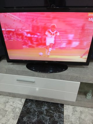Televisor OKI Negro