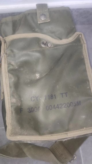 Teléfono de campaña militar antiguos