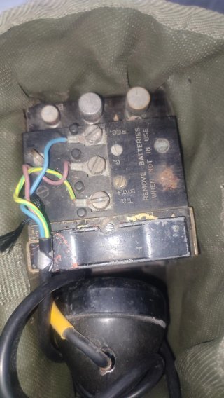 Teléfono de campaña militar antiguos
