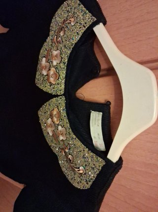 Vestido lana niña con cuello bordado