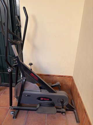 Bicicleta Elíptica Orbita (Gama gimnasio)