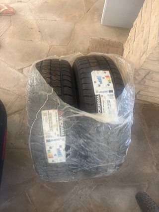 Neumáticos Yokohama 165/65 R15 79T