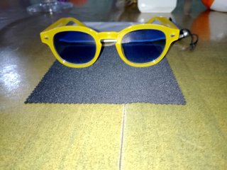 Occhiali da sole estivi serali