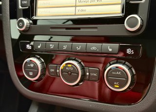 VOLKSWAGEN Eos 2.0 TDI 140cv DSG Sport Tech AUTO.