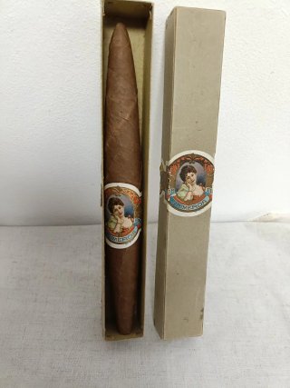 Antica scatola di sigari Gigante collezione tipo Habana