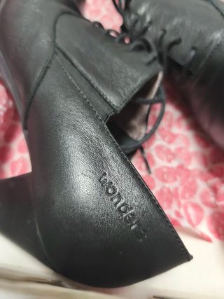 Zapatos Wonder piel negros talla 36