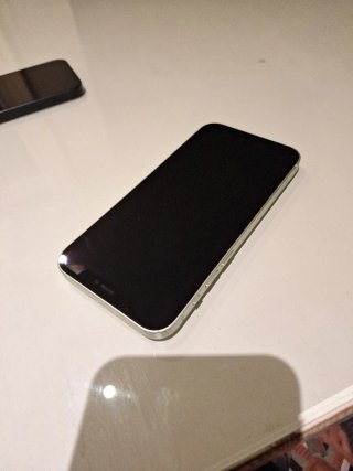 iPhone 12 128GB Negro, regalo otro.