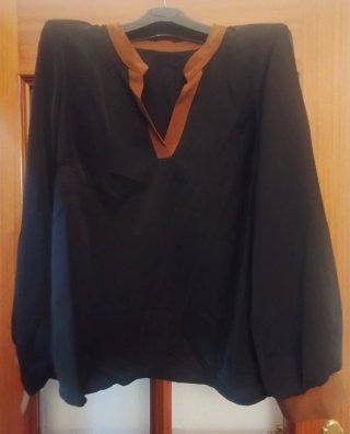 SHEIN LUNE Camisa de manga larga con cuello marrón