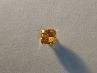 Diamante Amarillo Intenso