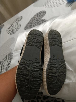 Botas negras con forro de pelo