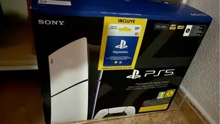 PlayStation 5 Digital Edition sin Tarjeta Regalo 2
