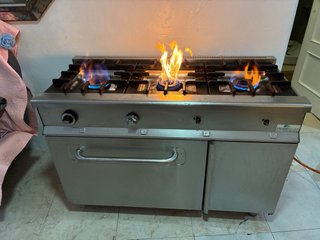 Cocina Industrial 3 Fuegos + Horno