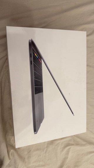 MacBook Pro Gris Espacial