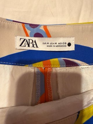 Shorts Zara Estampado Psicodélico