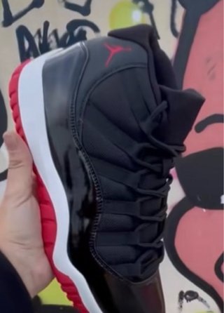 Jordan 11 Negro Rojo