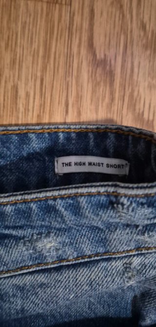 Shorts vaqueros mujer Zara rotos