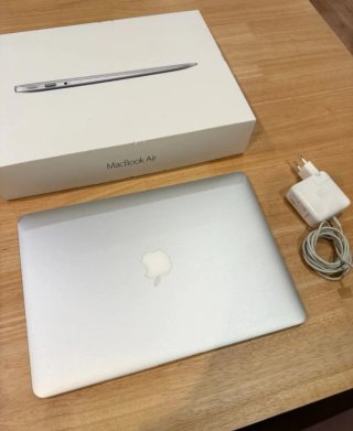 MacBook Air 13 2017 Plata como nuevo!!