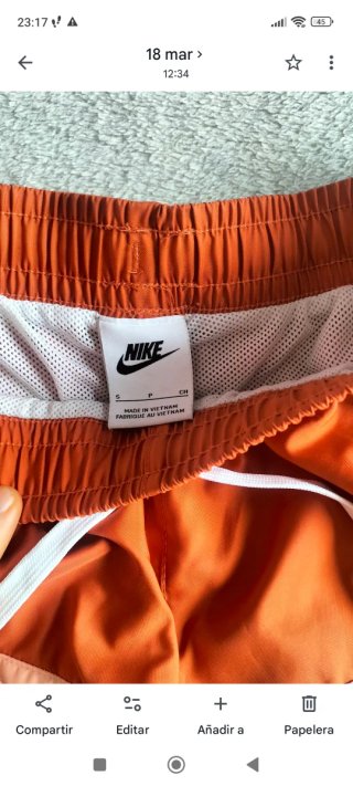 Pantalón corto Nike color block