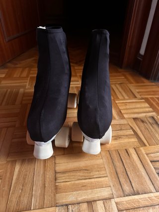 Patines blancos con detalles rosas