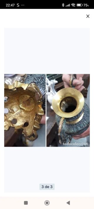 Jarrón antiguo de bronce con asas