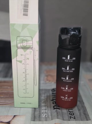 Botella de agua 500ml (17oz) con marcas de tiempo
