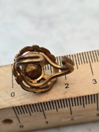 Anillo antiguo con piedra azul