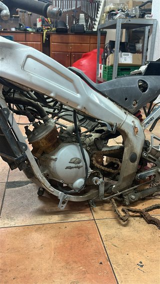 Despiece Yamaha TZR 2000 leer descripción