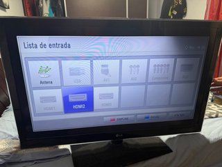 Televisor LG 42’ en negro
