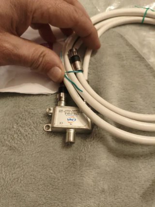 Duplicador coaxial CNA-2100-2 + 2 cables