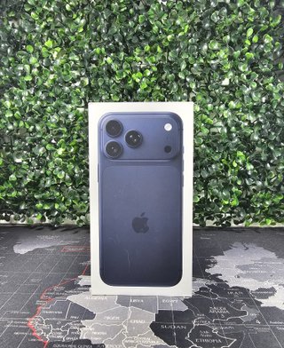iPhone 17 Pro Max 256GB DEEP BLUE NUOVO