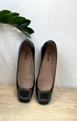 Zapatos Lurueña Negros Tacón Hebilla