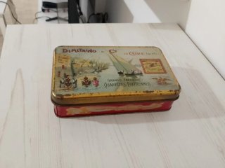 Lata antigua cigarrillos egipcios vintage