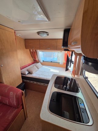 Caravana Sterckeman 390CP 750kg. Aire Mover Toldo