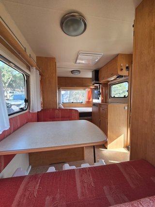 Caravana Sterckeman 390CP 750kg. Aire Mover Toldo
