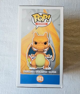 Scatola Funko Pop Pokémon Charizard 843