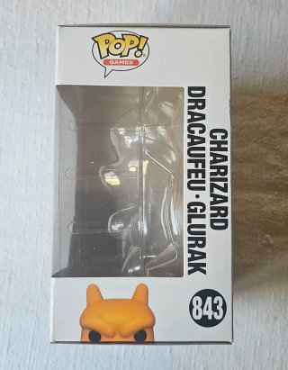 Scatola Funko Pop Pokémon Charizard 843