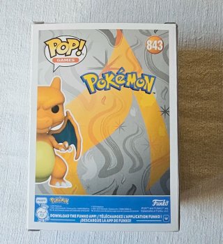 Scatola Funko Pop Pokémon Charizard 843