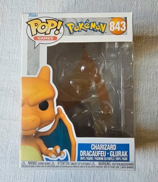 Scatola Funko Pop Pokémon Charizard 843