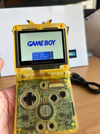 Game Boy Advance SP edición pokemon Pikachu IPS5