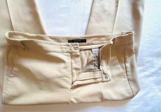 PANTALÓN CHINO BEIGE