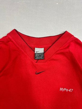 Camiseta Nike Roja