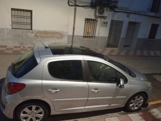 Peugeot 207 2006